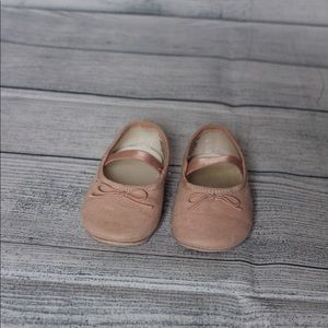 Infant shoes